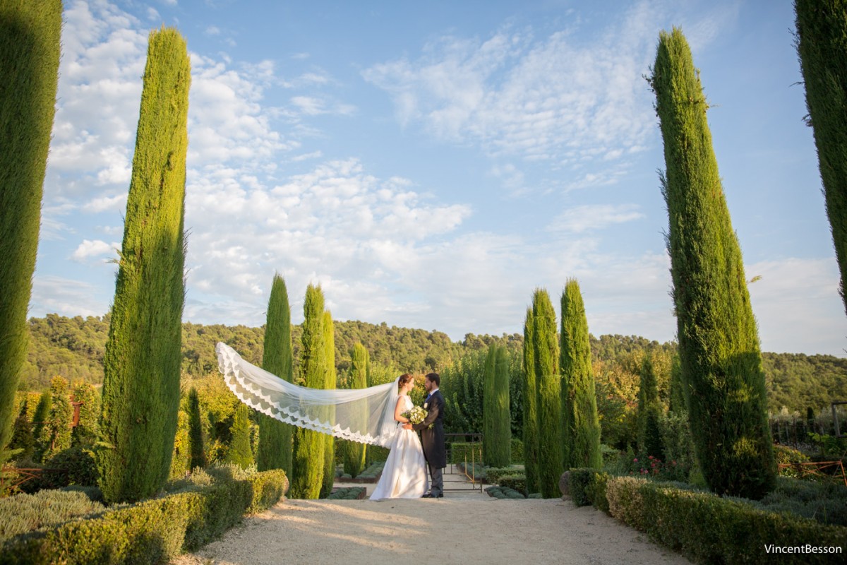 Mariage dans le Luberon au Chateau Val Joanis